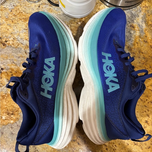 Hoka Bondi 8 size 9.5 - Picture 10 of 11